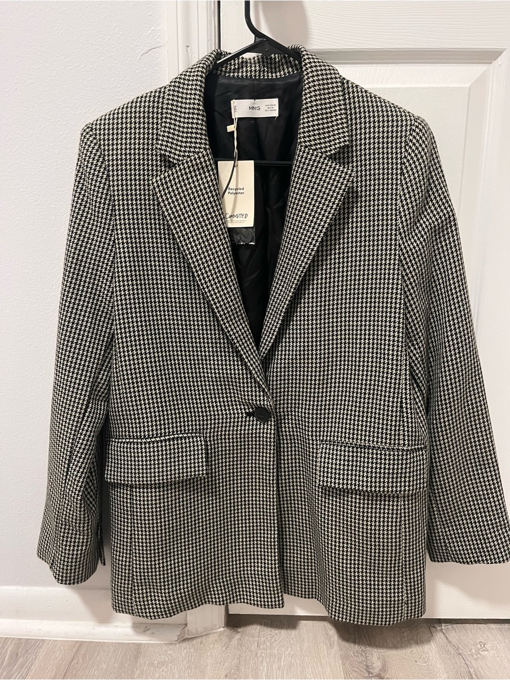 Mango Black & White Houndstooth Single-Button Blazer